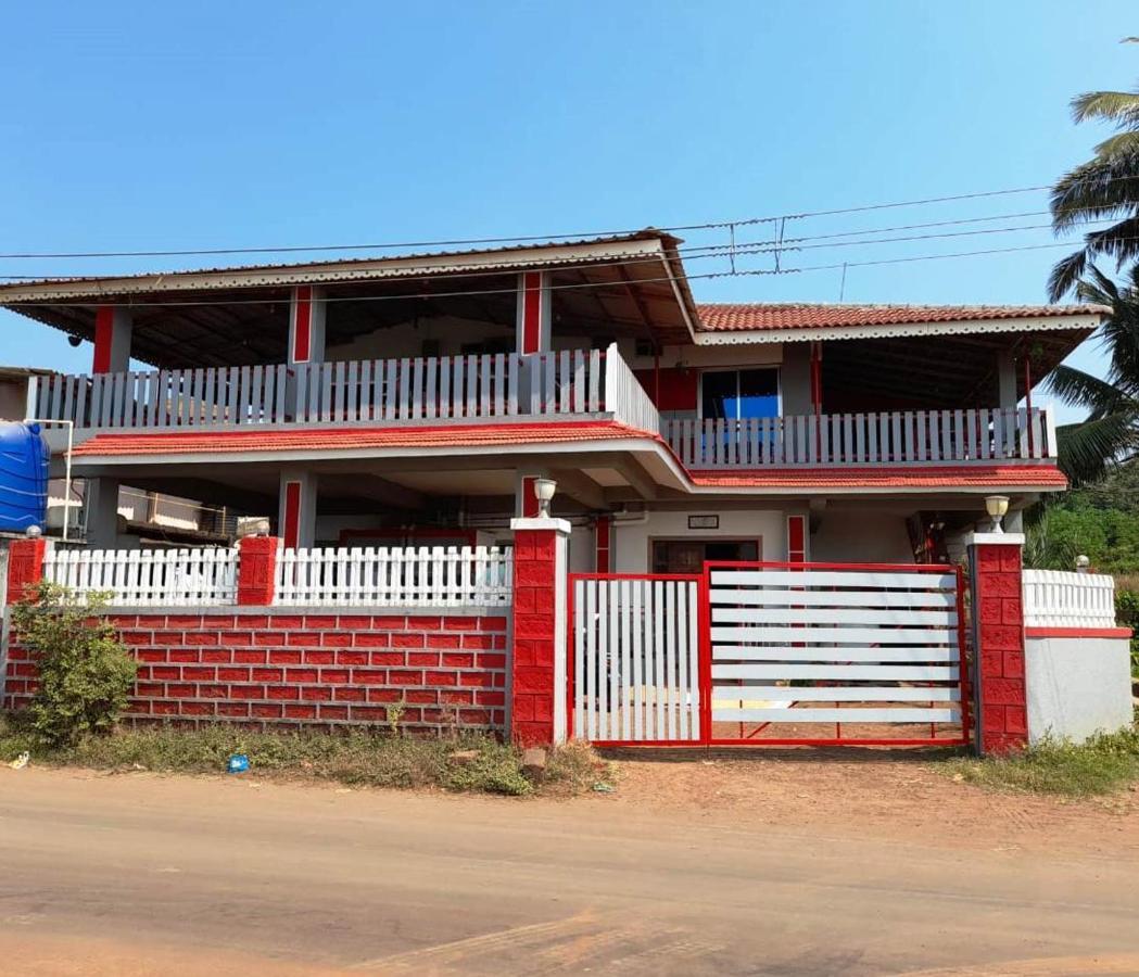 The Sea Star Hotel Harnai Exterior photo